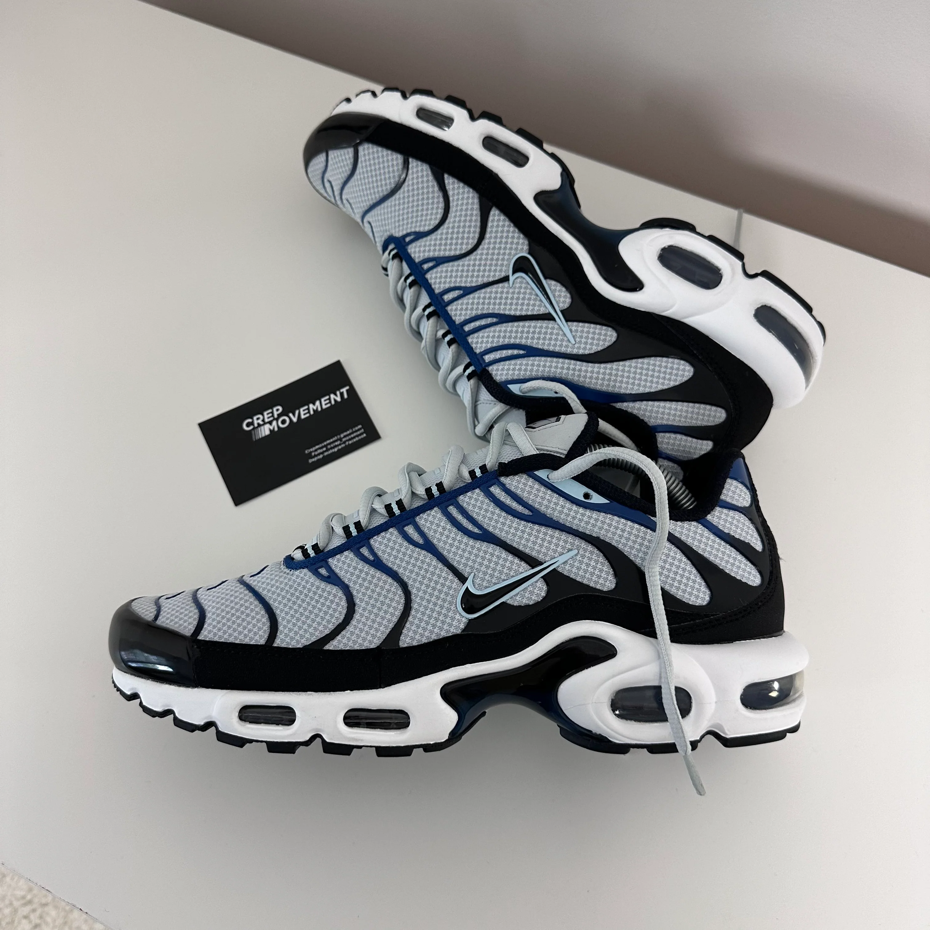 NIKE AIR MAX PLUS TN - POWDER BLUE - Image 3