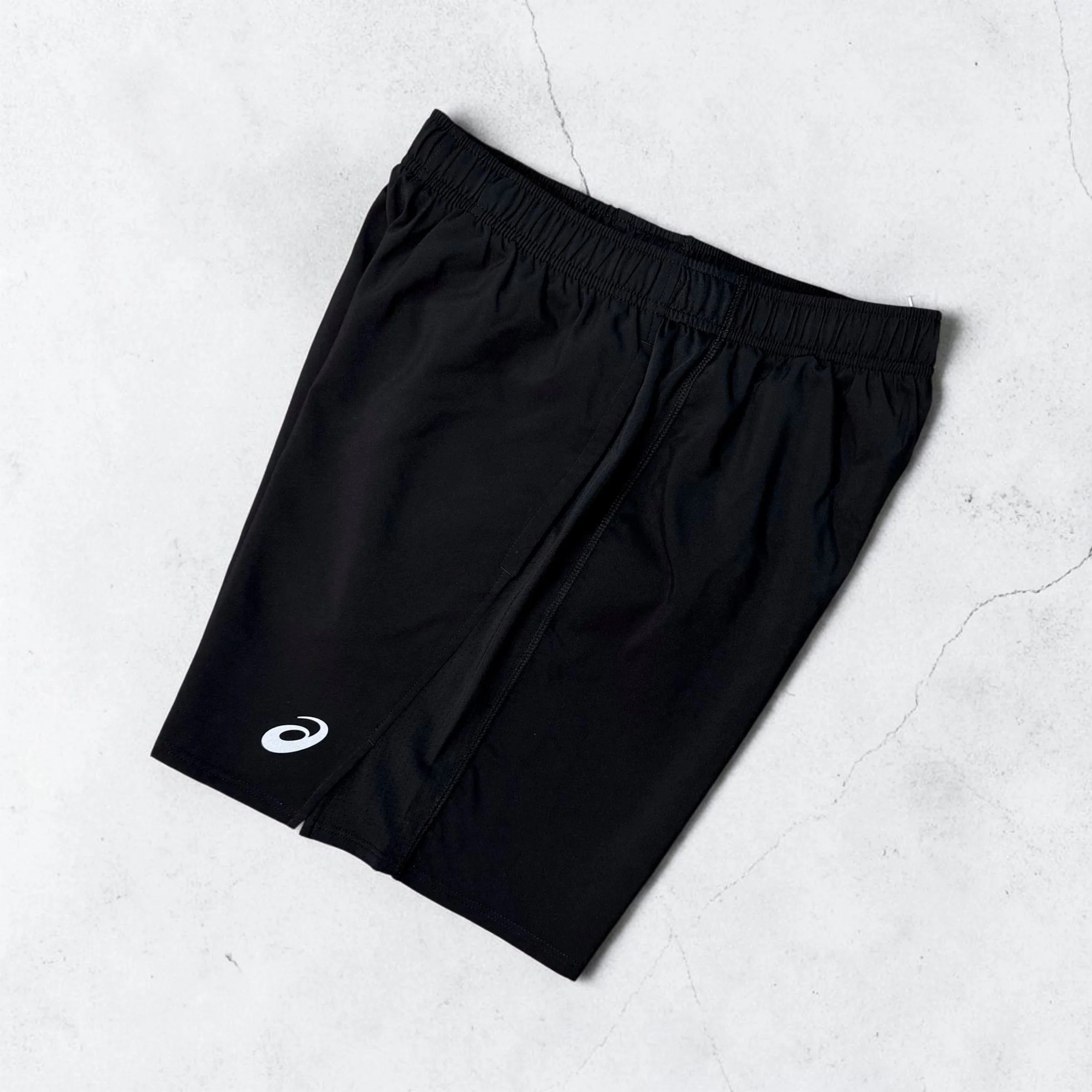 ASICS CORE SHORTS - BLACK