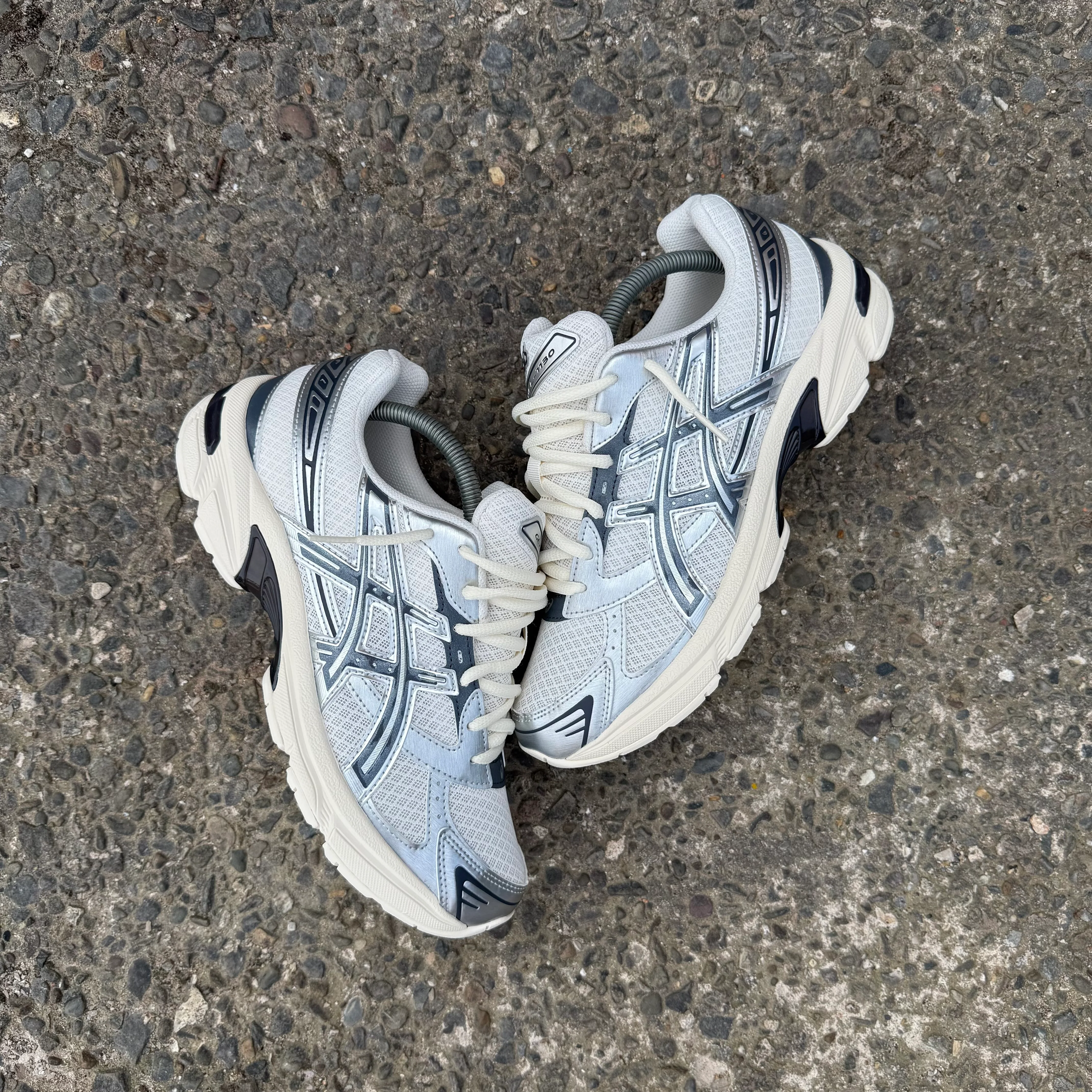 ASICS GEL 1130 TRAINER - CREAM / CARRIER GREY - Image 2