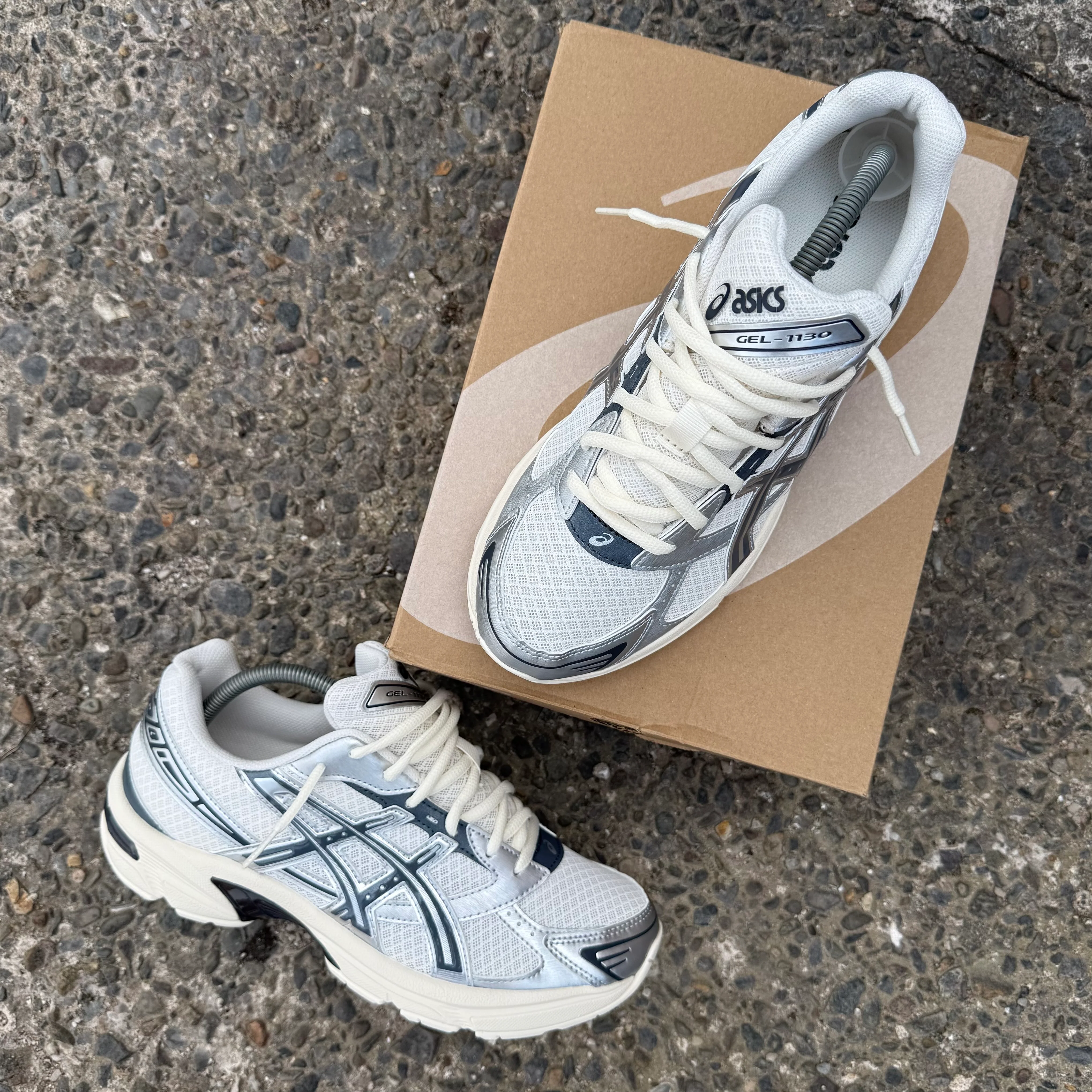 ASICS GEL 1130 TRAINER - CREAM / CARRIER GREY - Image 3
