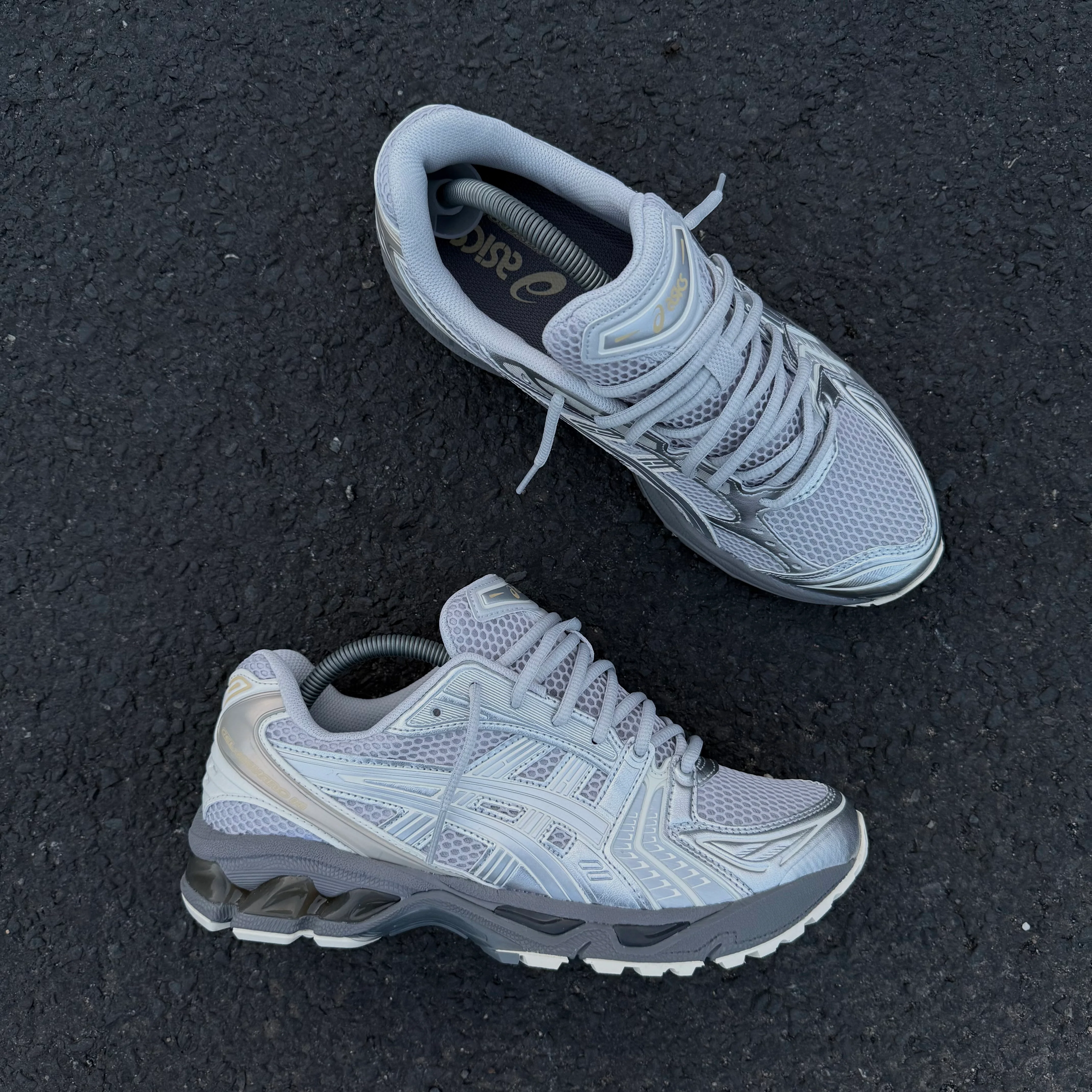 ASICS GEL-KAYANO 14 TRAINER - CONCRETE PURE SILVER - Image 2