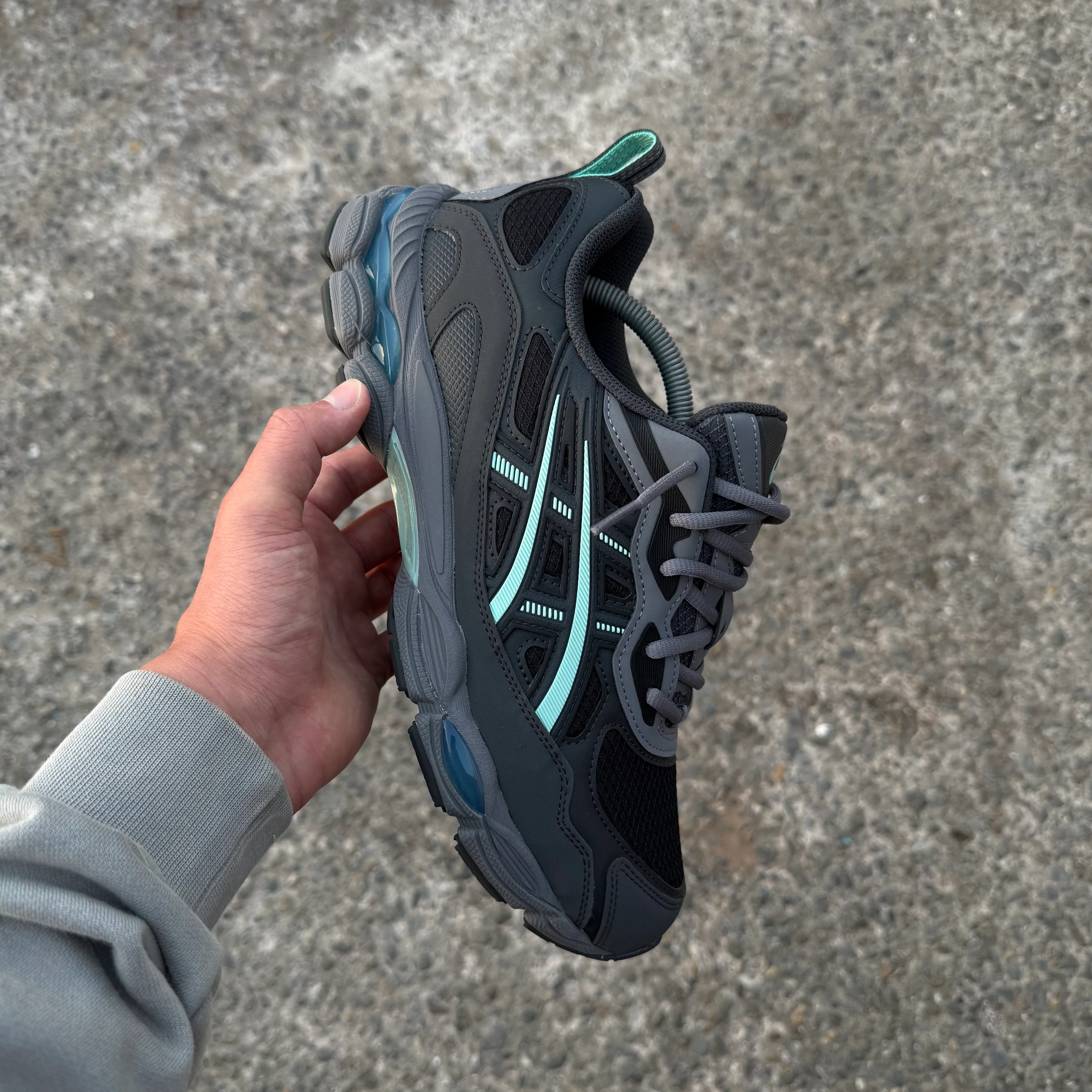 ASICS GEL NYC TRAINER RGD - ICE GREEN / GREY - Image 2