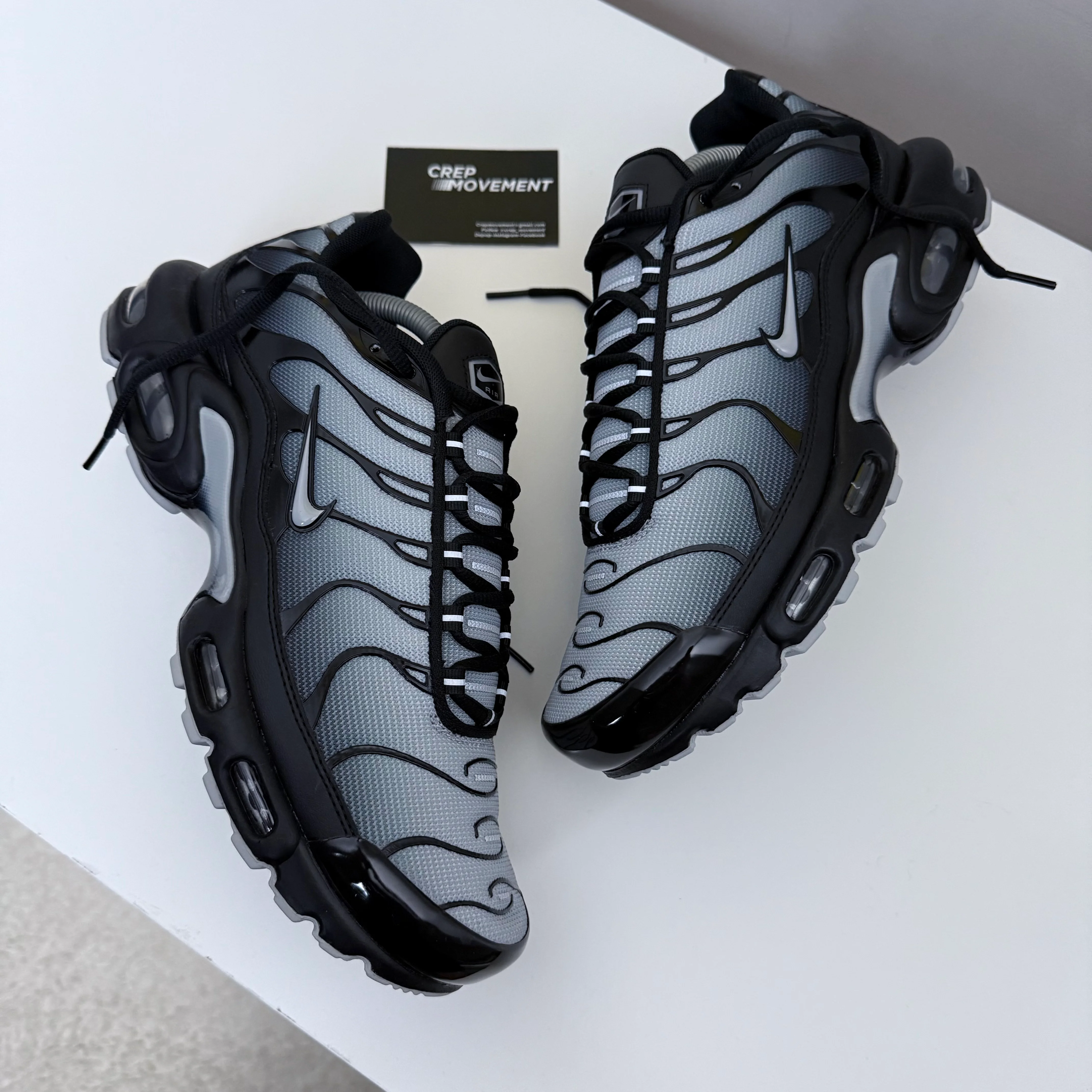 NIKE AIR MAX PLUS TN - DARK FOG WOLF GREY
