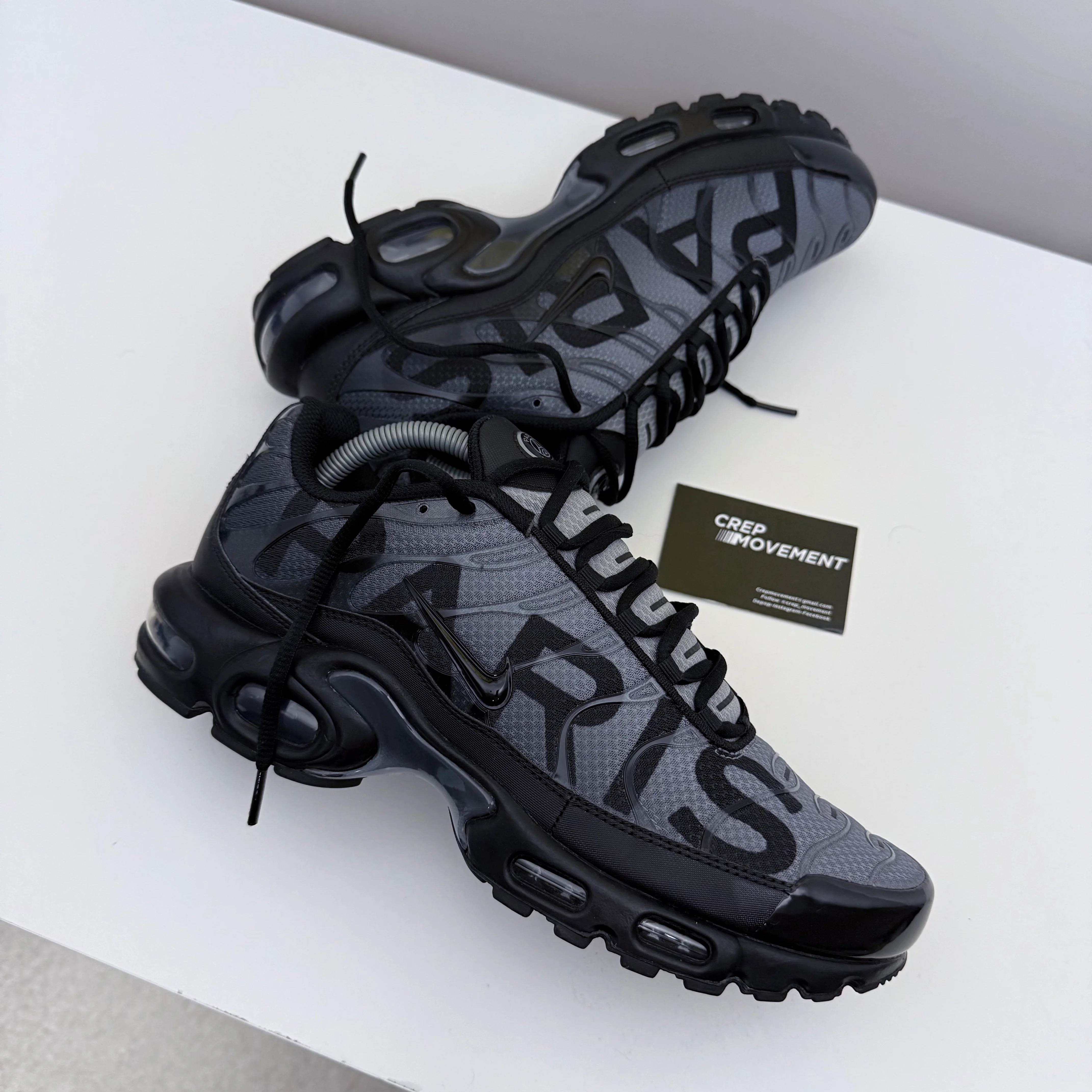 NIKE AIR MAX PLUS TN - PARIS / PSG SMOKE GREY - Image 3