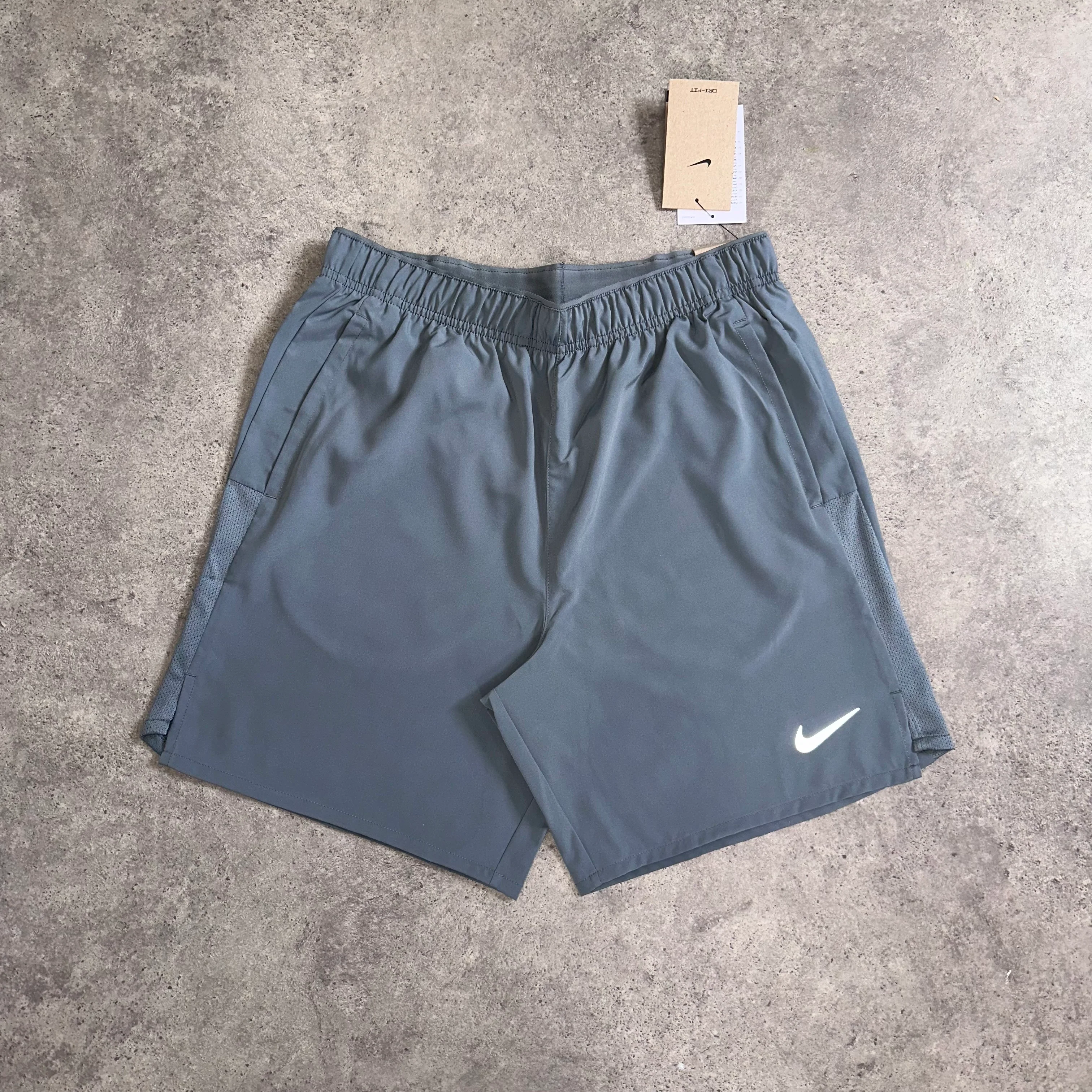 NIKE FLEX DRI-FIT SHORTS 7” - GREY - Image 4