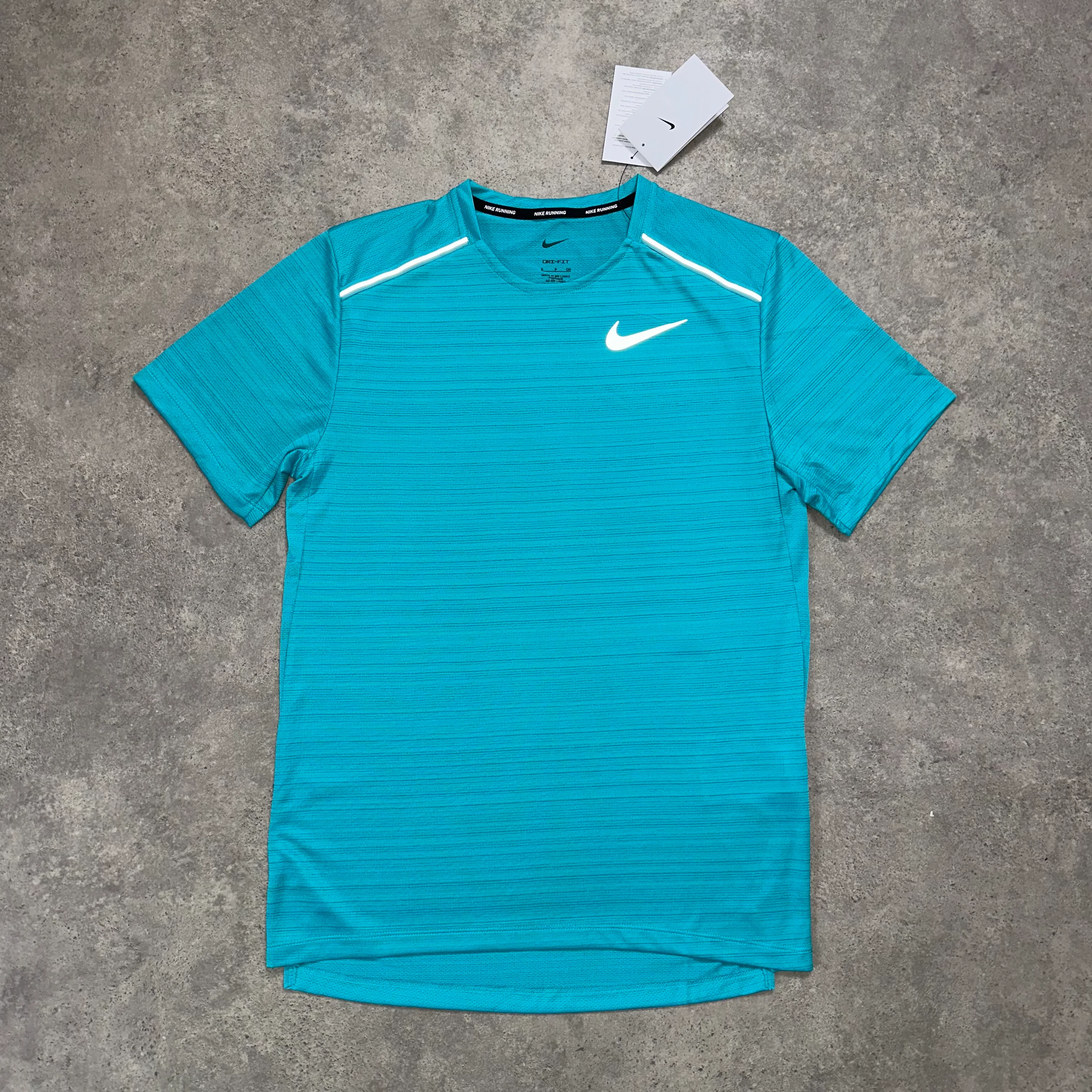 NIKE MILER 1.0 T SHIRT - DUSTY CACTUS - Image 2