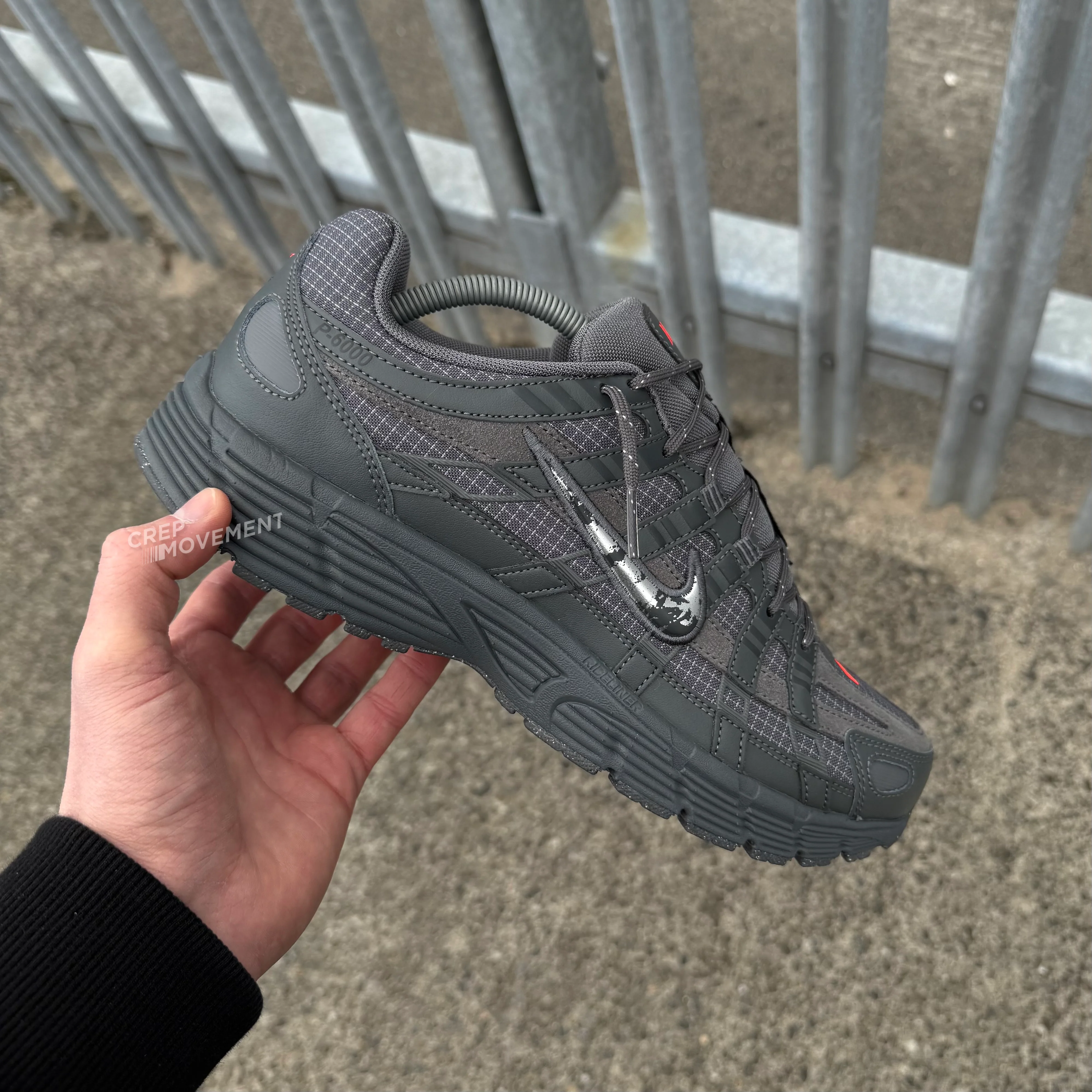 NIKE P-6000 PRM - IRON GREY / CRIMSON - Image 4